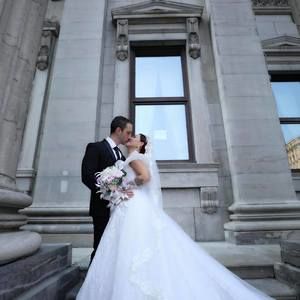 Meet your Posher, Eva